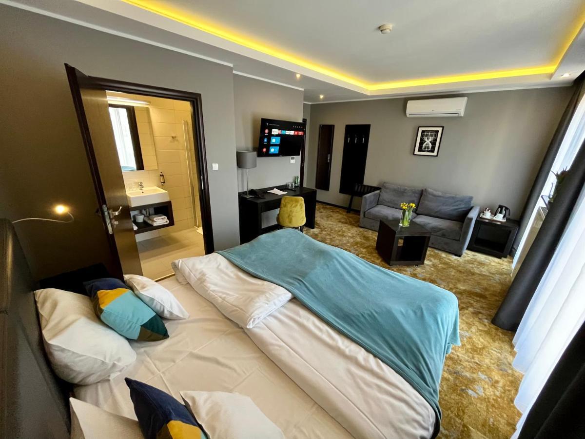 فندق Malta Premium بوزنان المظهر الخارجي الصورة
