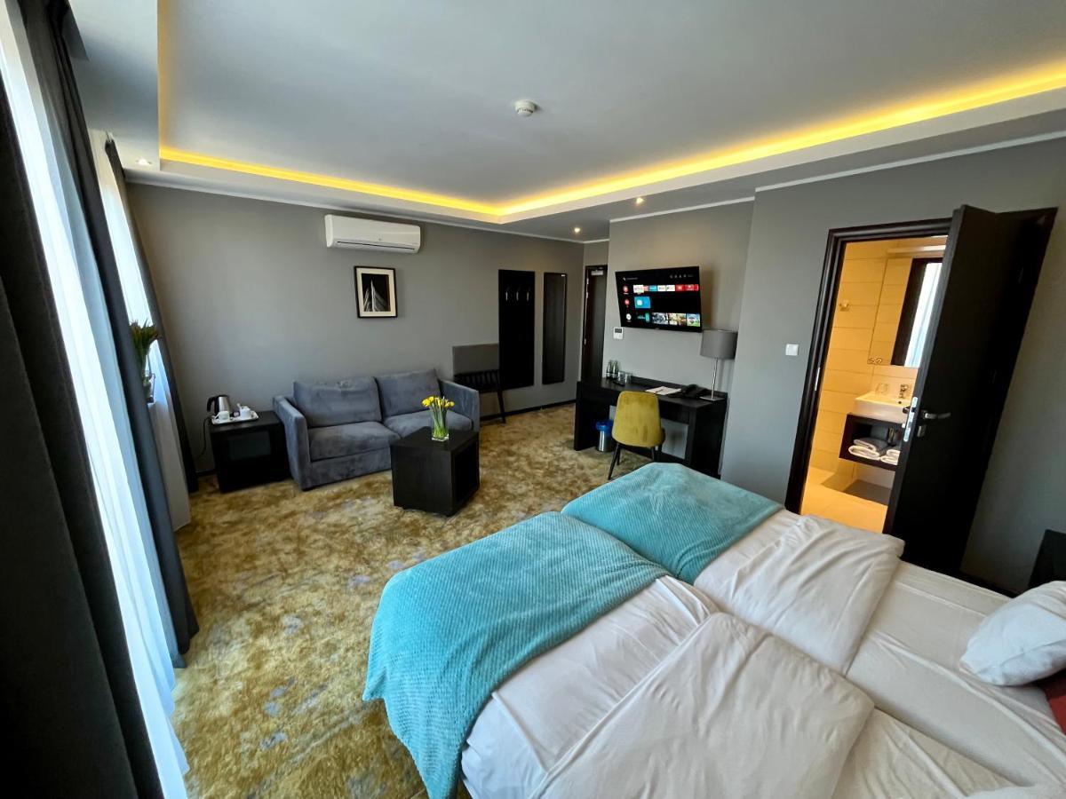 فندق Malta Premium بوزنان المظهر الخارجي الصورة